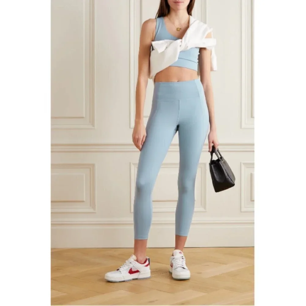 💕GIRLFRIEND💕 Compressive High-Rise Legging 3/4 M - Picture 4 of 12